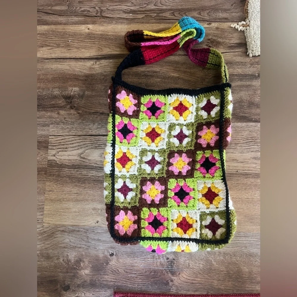 N/A crochet ladies